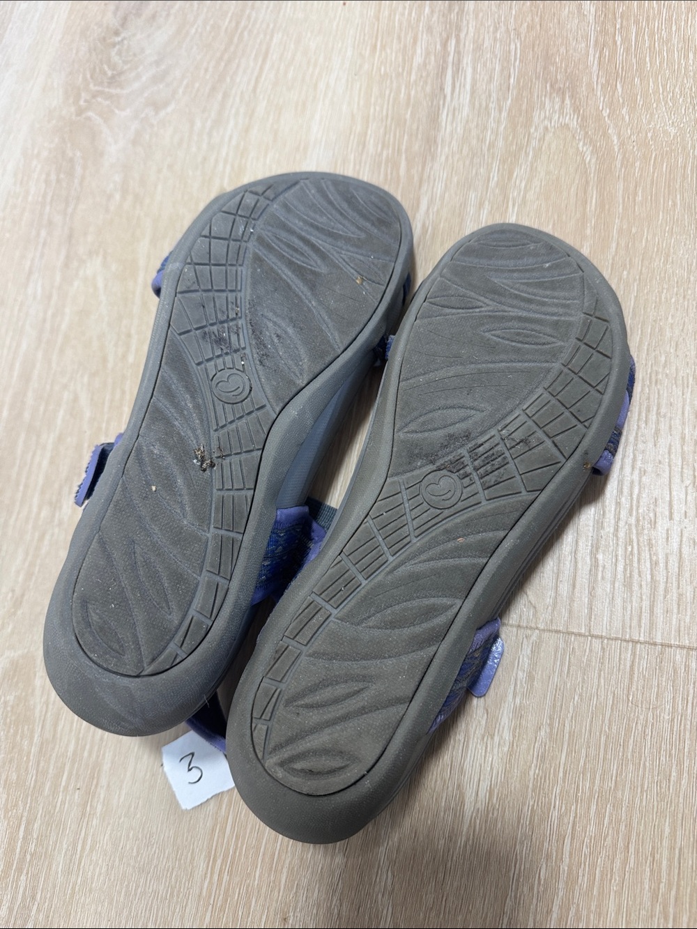 BareTraps Blue & Gray Adjustable Strappy Sandals - Picture 4 of 4